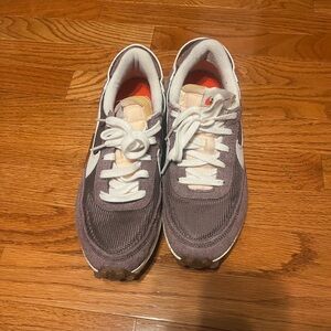 Women’s nike shoes